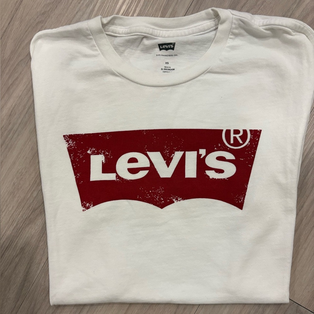 Levi's Classic White Tee XS
